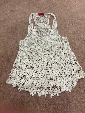 3 for $25 Panhandle White Crochet Tank Top - Floral Lace Detail size small